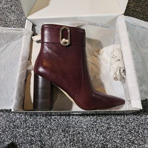 Nine West Heeled Boot